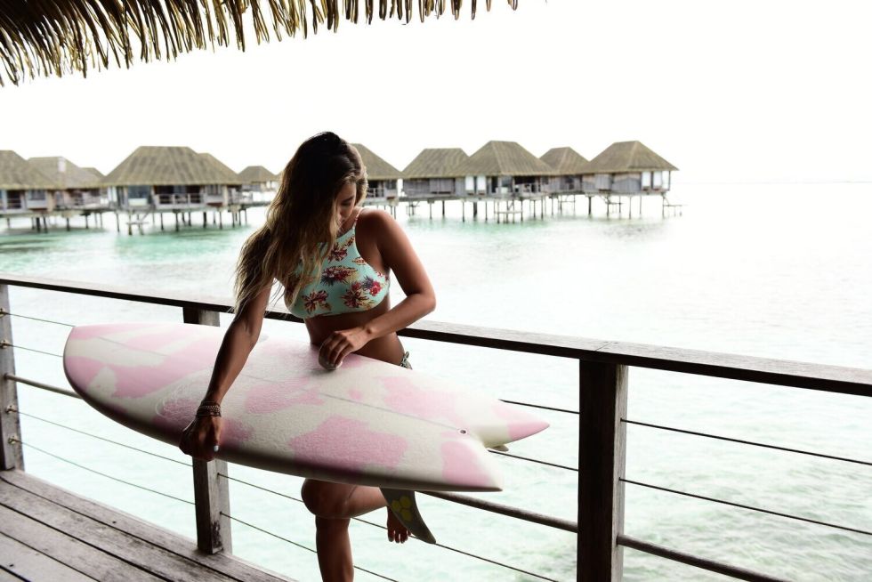 luxury surfing maldives club med kani