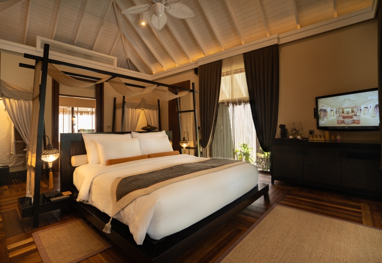 Ayada surf Resort Maldives Beach Villa