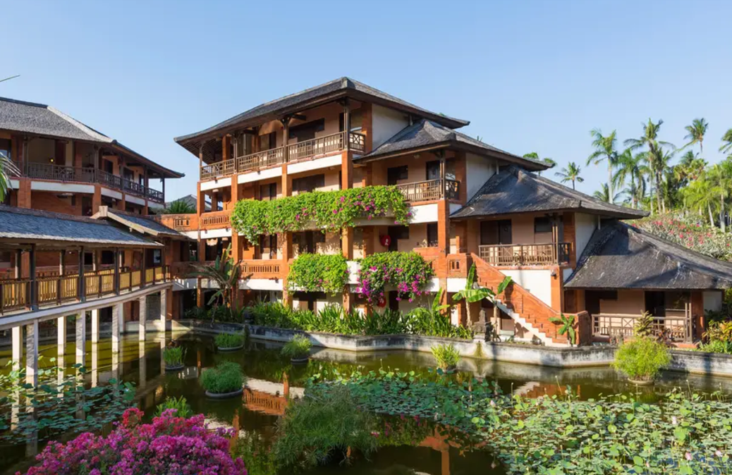 Club Med Nusa Dua Bali surf resort