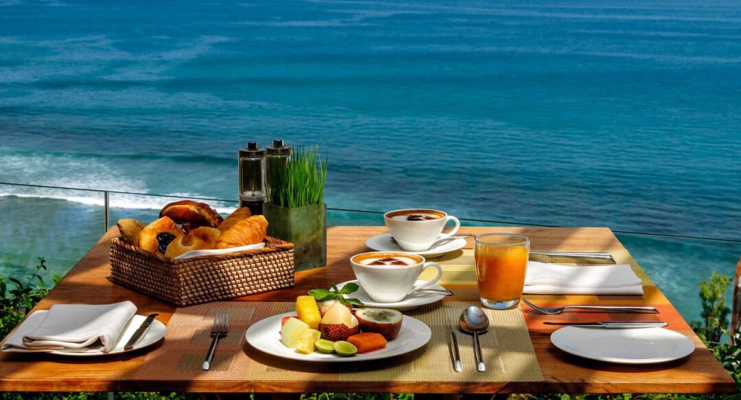 Anantara Uluwatu Bali surf resort