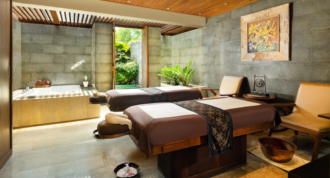 Anantara Uluwatu Bali surf resort