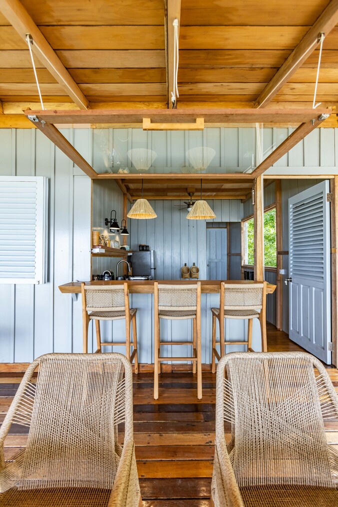 Aloita surf resort Mentawai private villa