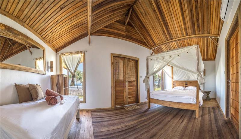 Mandiri Beach Surf Club Krui Sumatra