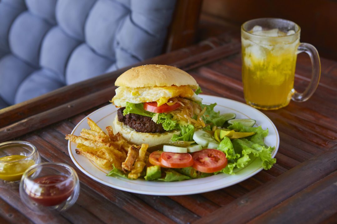 Aura Surf Resort Simeulue