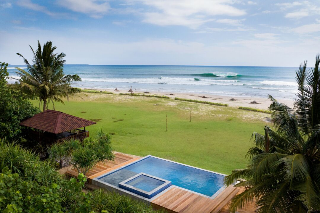 Aura Surf Resort pool