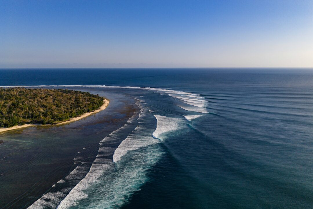 Bobby's G-Land Java surf camp surf resort