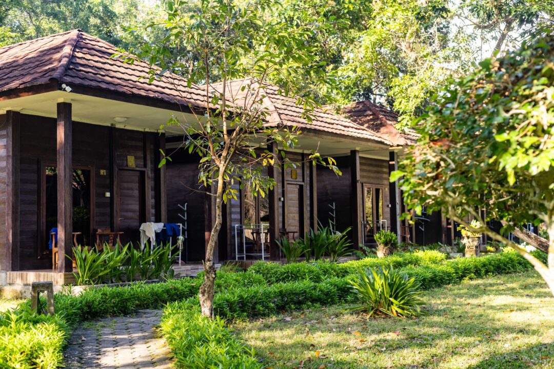 Bobby's G-Land Java surf camp surf resort