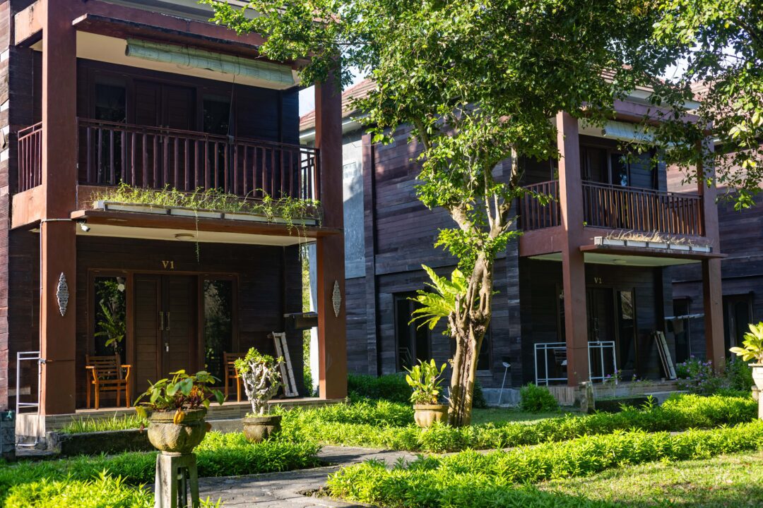 Bobby's G-Land Java surf camp surf resort