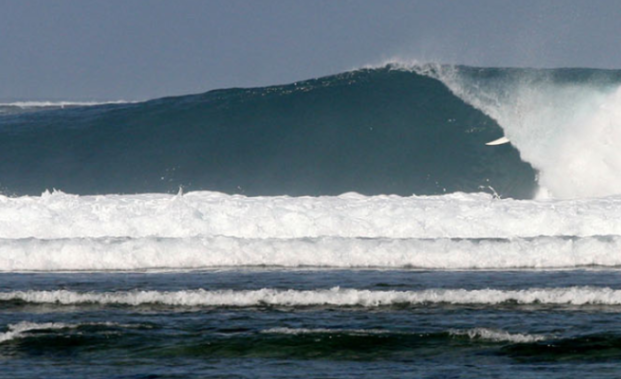 Jimmys Point Sumatra surf break