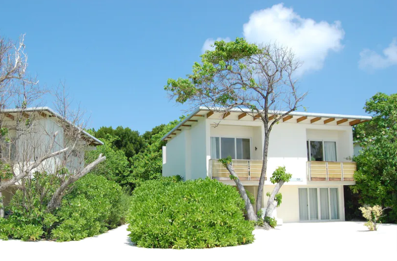 Kandooma 2 bedroom beach house