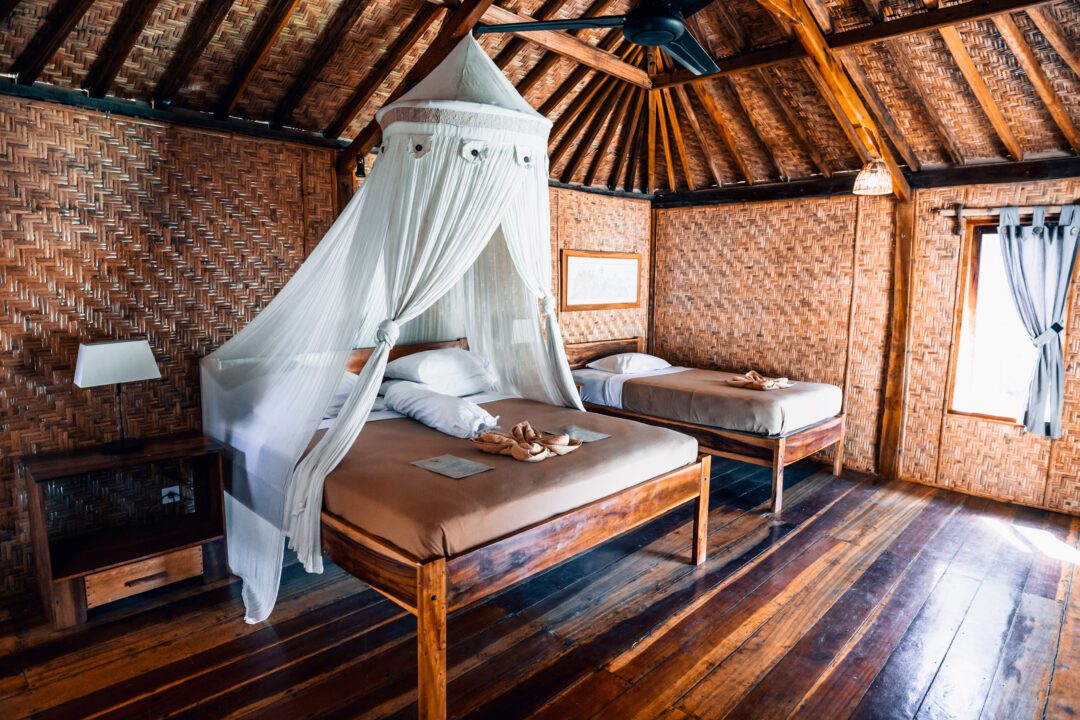 Baha Baha villas Sumbawa surf resort