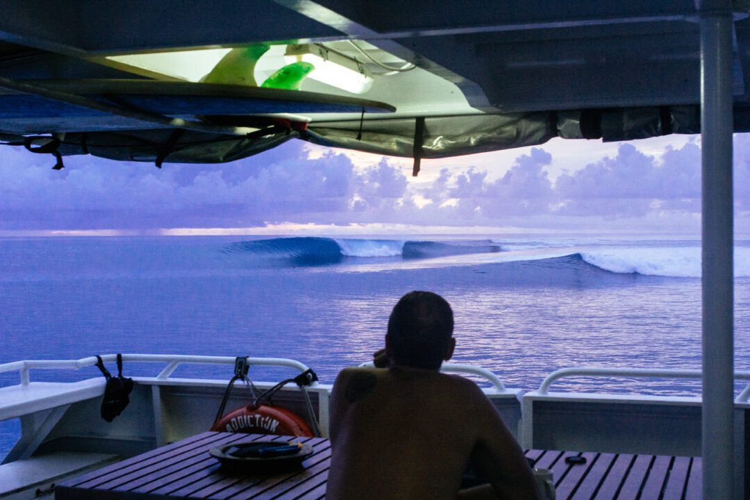 Addiction Mentawai surf charter