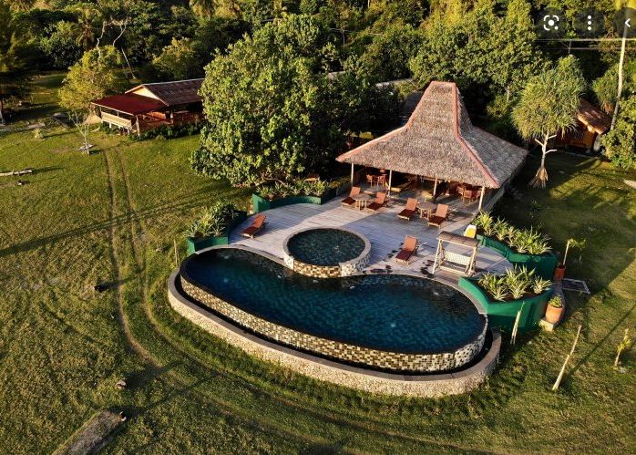 Mahi-Mahi Surf Resort