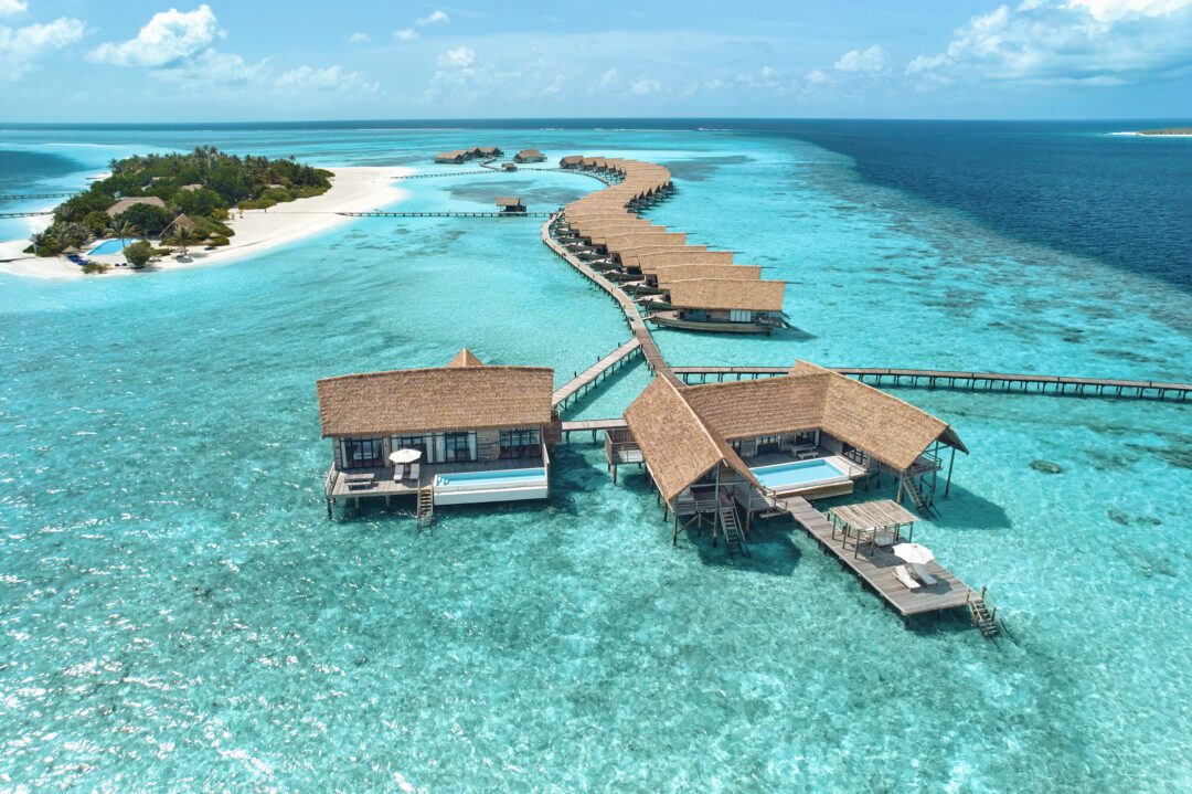 COMO Cocoa Maldives surf resort Kandooma Right Male Atolls