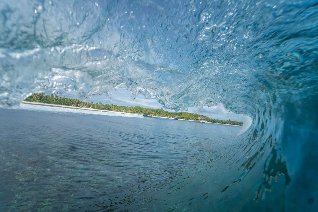Crystal Clear Mentawai surf charter February 2024