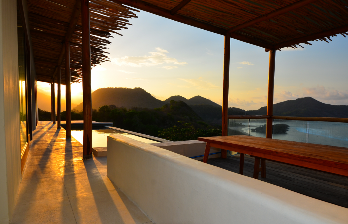 Welcome to the luxurious, all-inclusive Kini Villa, where awe-inspiring beauty and opulence converge to create the ultimate sanctuary for your family vacation. Awaken each morning to breathtaking 180-degree views, as the vibrant landscape unfolds at the foot of your bed, beckoning you to embrace the day. As the sun journeys across the sky, immerse yourself in the mesmerizing panorama from the edge of your private infinity pool…