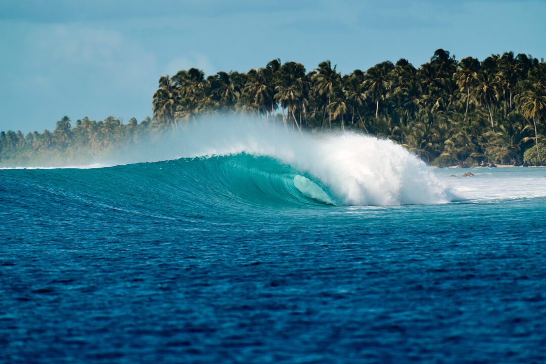 Maverick Surf Resort Maldives Laamu Atoll