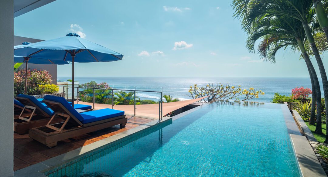 Anantara Uluwatu surf resort Bali
